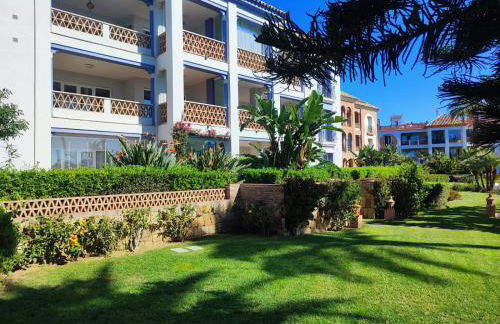 32 Luxury apartment in Casares, Andalucia sea view - Photo 27