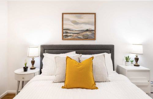 Artist 750sqft 2BR Basement Maple Leaf Park - Foto 17