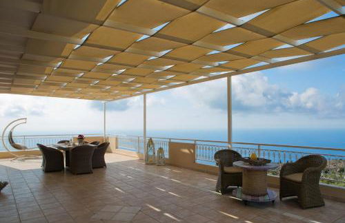 Amalia Apartments - Photo 33