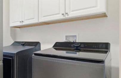 New Modern Updated Secure and Private Home - Foto 21