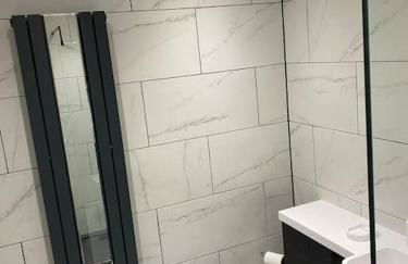 Perfectly situated luxury 2 bedroom apartment - Foto 13