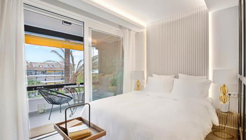 Golden Mile Lux Sea View Suite with Balcony - Foto 2