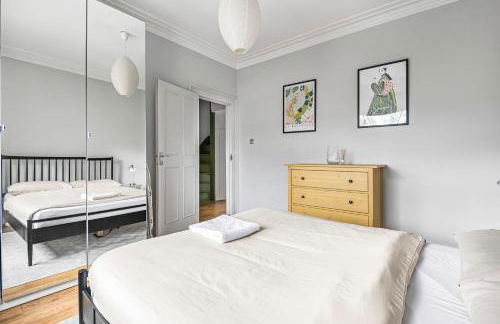 3BR flat, Free parking,Sleeps 6, 4 stops to Central London - Photo 6