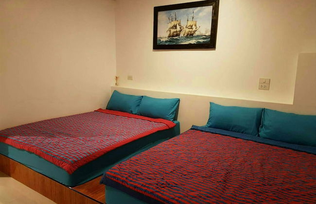 White House Mountian Beach Resort - Photo 3