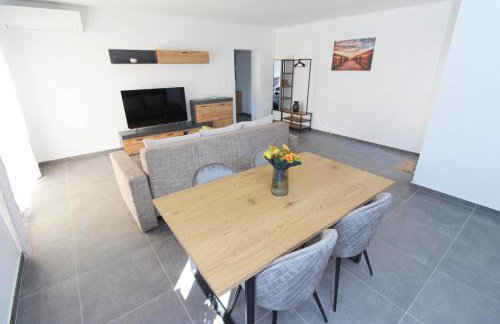 Fly in Apartment - Photo 21