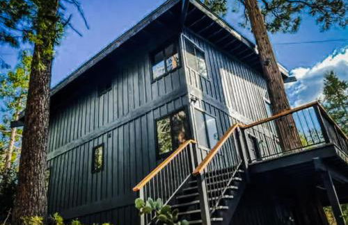 Haven at Cedar Haus Luxury 1BR Escape w Hot Tub EV Charger Gourmet Kitchen Fully Fenced Yard Dogs OK - Foto 49