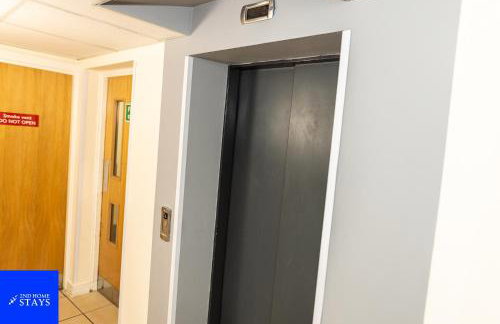 2ndHomeStays-Digbeth-B12 I Large Stylish 2-Bed Apartment I Ensuite I Sleeps 6 I Free Parking & WiFi I Perfect for Work Stays, Relocations & Holiday I Near Birmingham Project Sites & Attractions - Foto 23