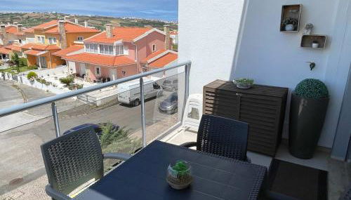 Stylish & Spacious Apartment with Balcony - Foto 3