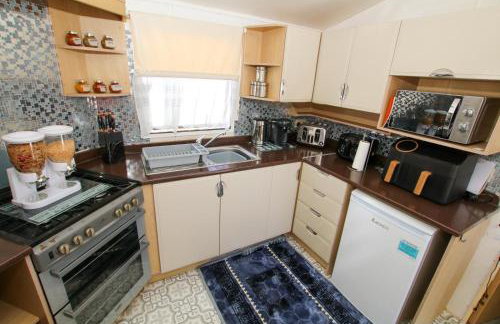 Caravan Beach Park - Sleeps 8 Parking & Pool - Foto 12