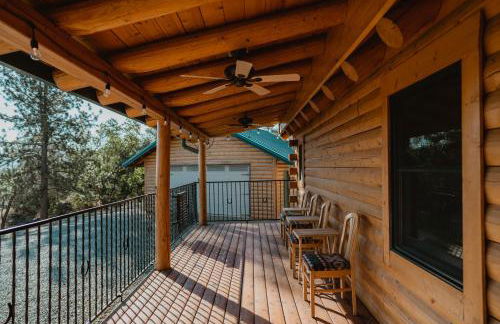 Scenic View Timber Lodge HotTub by Casa Oso - Foto 28