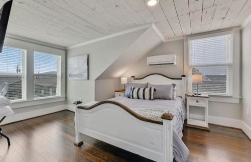 Island Time with Heated Pool Walk to Beach and Pleasure Pier - Foto 23