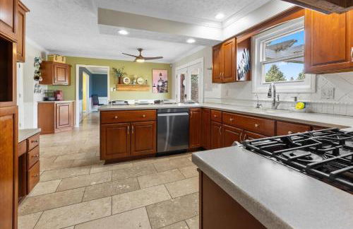 Tranquil Escape on 1 Acre Near Eagle Creek - Foto 16