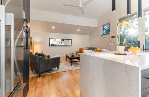 30-Day Minimum Boulder Bright & Modern Private 1BR 2BA ADU - Photo 33