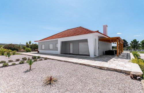 Palmela Sunset Villa - Photo 2