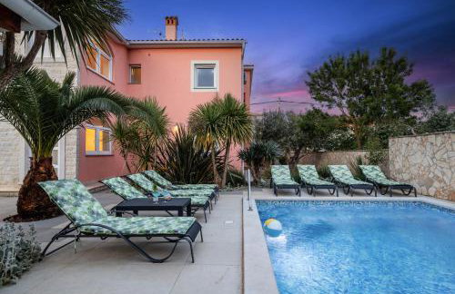 Modern Mediterreanean Villa by villatinapula - Foto 40