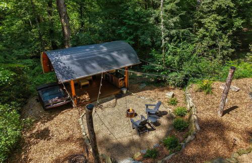Airstream w Bathtub, River, & Hot Tub - Foto 8