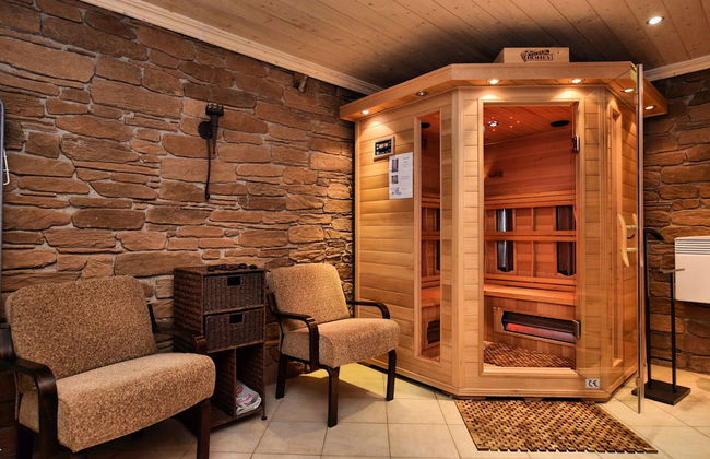 Luxurious Holiday Home with Hot Tub & Sauna in Houffalize - Foto 18