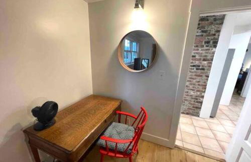 Front House 3 bedroom flat nice street, walk to BART, shops - Photo 18