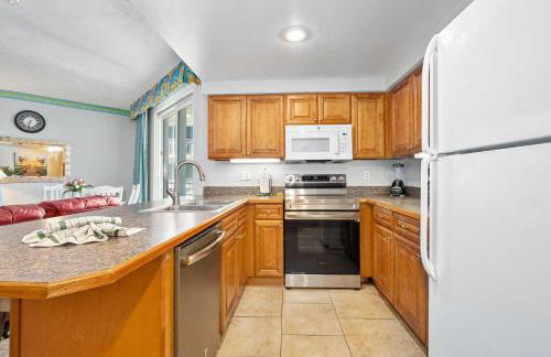 Stunning 2BR Oceanfront Beach Villa - 3 Balconies - Foto 10