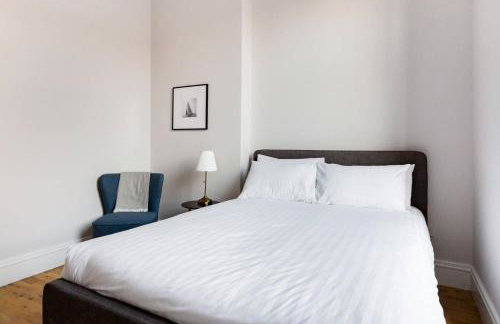 Incredible contemporary flat in heart of west end - Foto 23