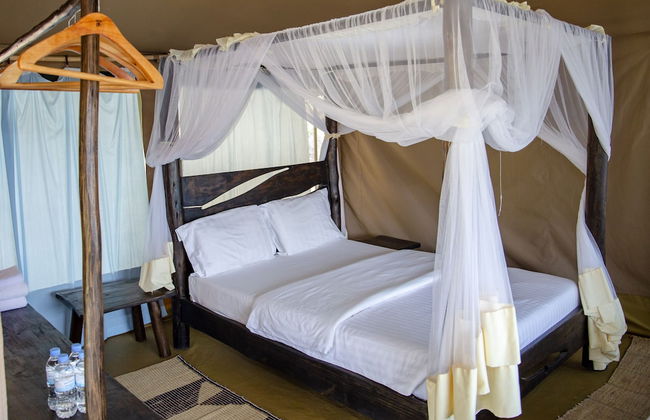 Room in Lodge - Find a Quiet Beach Resort at Rushel Kivu Resort! - Foto 4