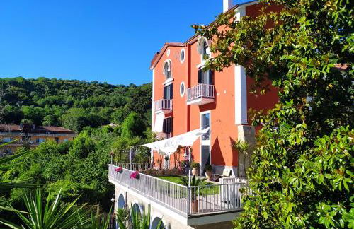 Villa Elvira - Foto 3