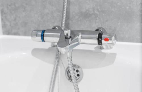 Modern Two Bedroom Apartment - Netflix - Balcony - Secure Parking 2MC - Foto 17