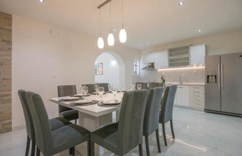 Beautiful Home In Donji Prolozac - Foto 21