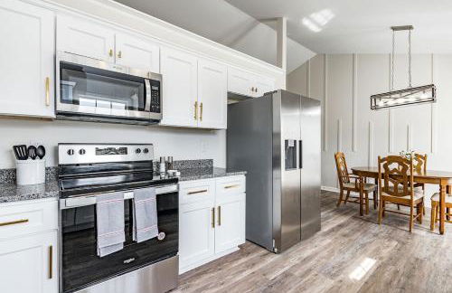 NEW 3 bd house - 5 min from Walnut Amphitheater - Foto 9