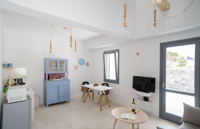 Lagadi Suites by K&K - Photo 73