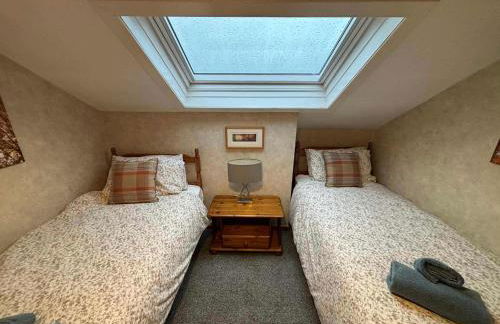 Large country house with garden, outdoor spa area & games room with Hot Tub and Fire Pit - Foto 52