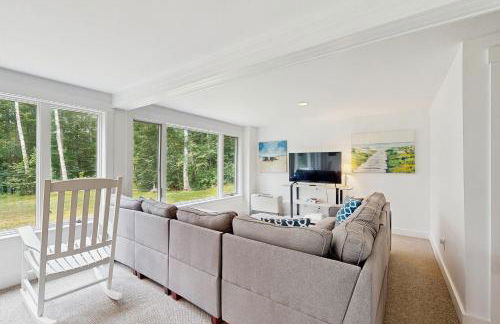 Fairy Cottage in the Wood - Photo 14