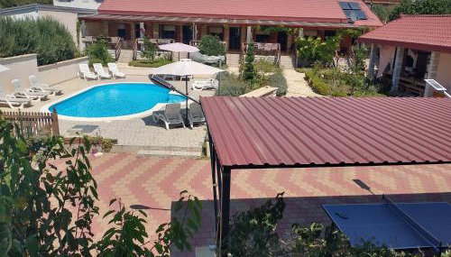 XxL Ana Biograd na Moru do 22 gosta - Foto 2