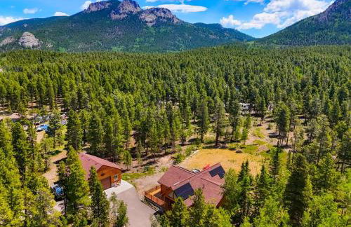 Log Cabin! Hot Tub|Sauna|Fire Pit|Mnt. Access! - Foto 39