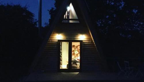 Aframe Tiny Home SILVA with private hot tub - Foto 5