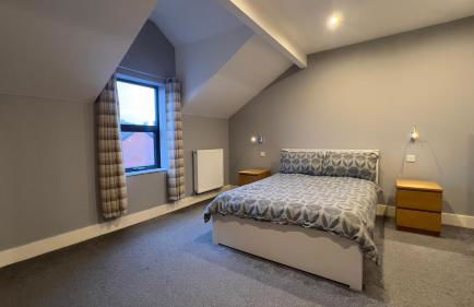 1 bed Apt close to Leeds Arena Sleeps up to 4 people F6 - Photo 18