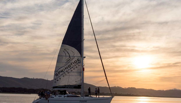 Il nostro veliero al tramonto