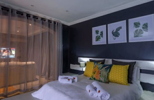 The Minimalist - Photo 19