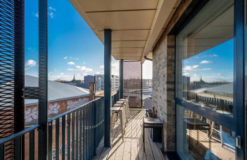 Breathtaking Camberwell Skyline Views - Photo 32