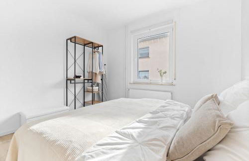 Frankfurt, PS4, Balkon, 6P - Foto 13