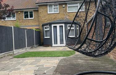 Luxurious 2 bed home in Basildon - Foto 28