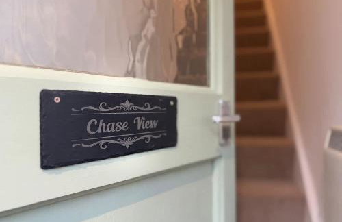 Chase View 1 Bed Sleeps 4 Parking WiFi Contractors - Photo 3