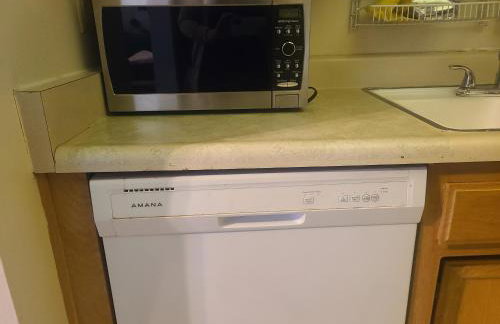 Guest Room in Sherman Oaks with private bathroom and balcony - Foto 14