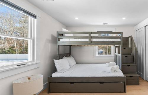 New Family Coastal Retreat Game Room Firepit - Photo 36