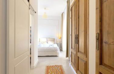 Hacienda Clavero Three Patio Apartment - Photo 11