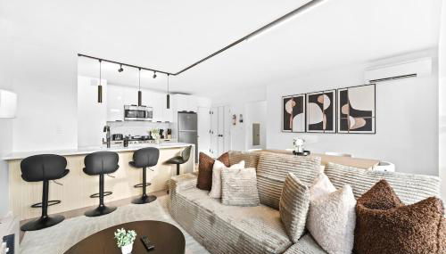 Luxury Haven 5 min to Airport NYC MetLife - Photo 3