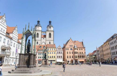 Design & Chill #Altstadt #Beamer - Foto 13