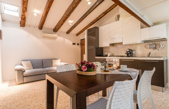 Corderie de la Tana Biennale Exhibition - Foto 8