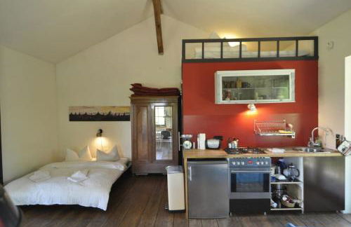 Romantisches Studio am Waldesrand mit Gartensauna - Foto 22