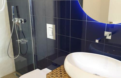 The Shore @ Atlantic Beach - Waterfront Beach House, Tiny Pool, Terrasse - Foto 24